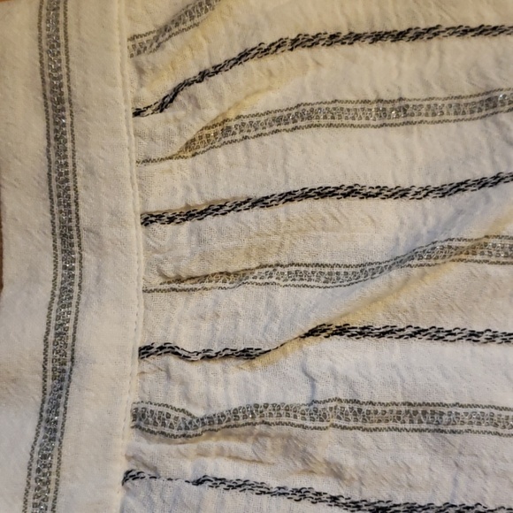 Vince Camuto top - Picture 4 of 5